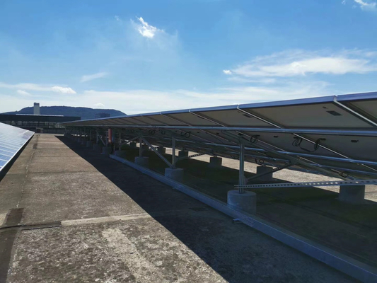 O aço do HDG estabilizou o racking fotovoltaico de montagem solar do telhado liso dos sistemas